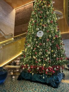 Grand Sheraton  tree 